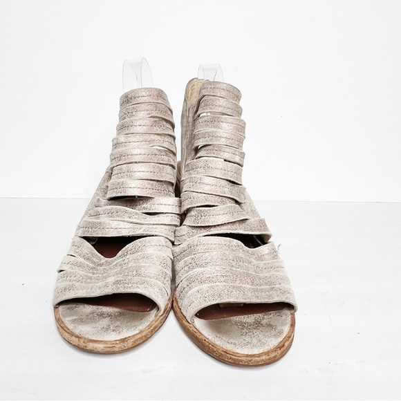 Donald Pliner Kasia Metallic Open Toe Cutout Heel Booties Size 8.5 Women’s - Picture 6 of 8